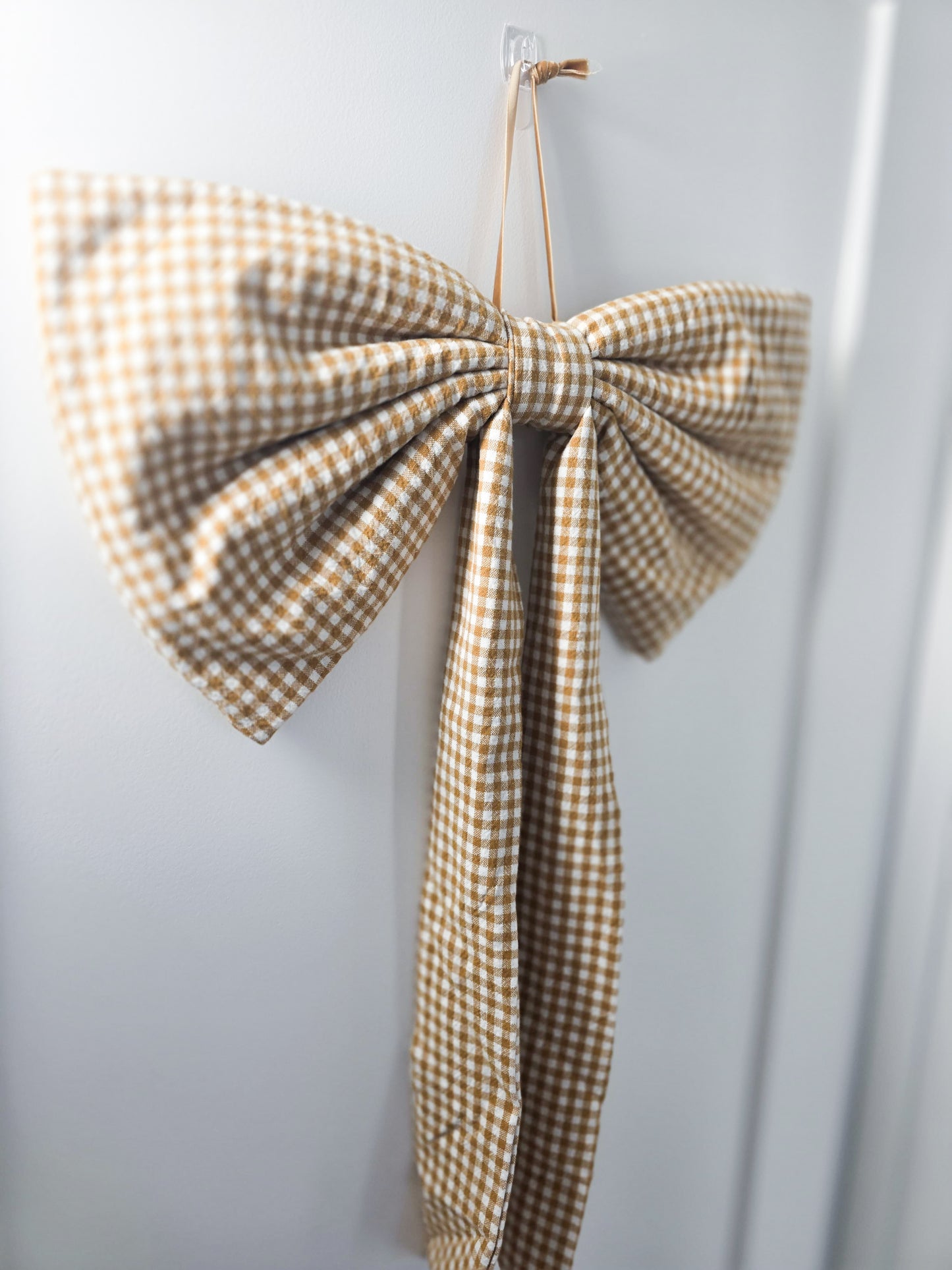 Large Bows